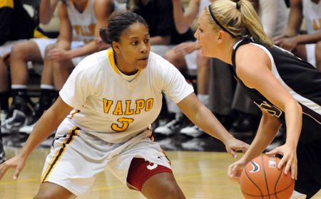 Valpo Suffers Setback to Cleveland State