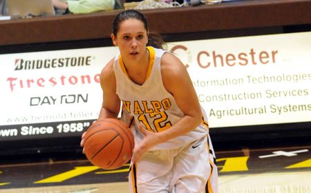 Valpo Women Close Exhibition Play with 20-Point Win over Lewis