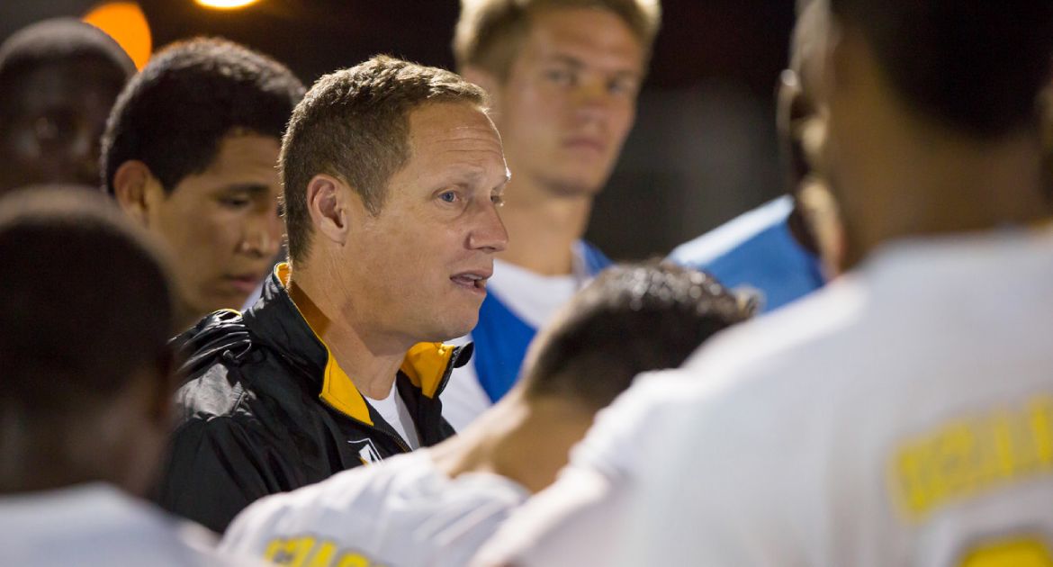 Men’s Soccer Adds Transfers for 2015