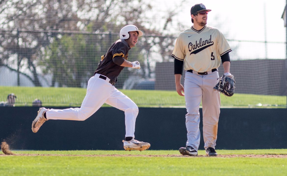 Crusaders Earn Doubleheader Split with Lopsided Game 2 Win