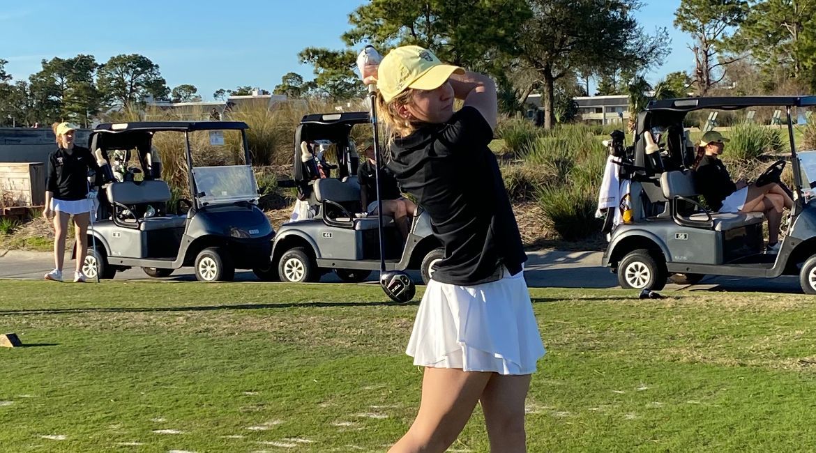 Women’s Golf Improves Scores in Sunshine State