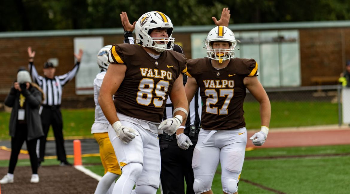 Valpo to Face Off with First-Place Davidson on Saturday
