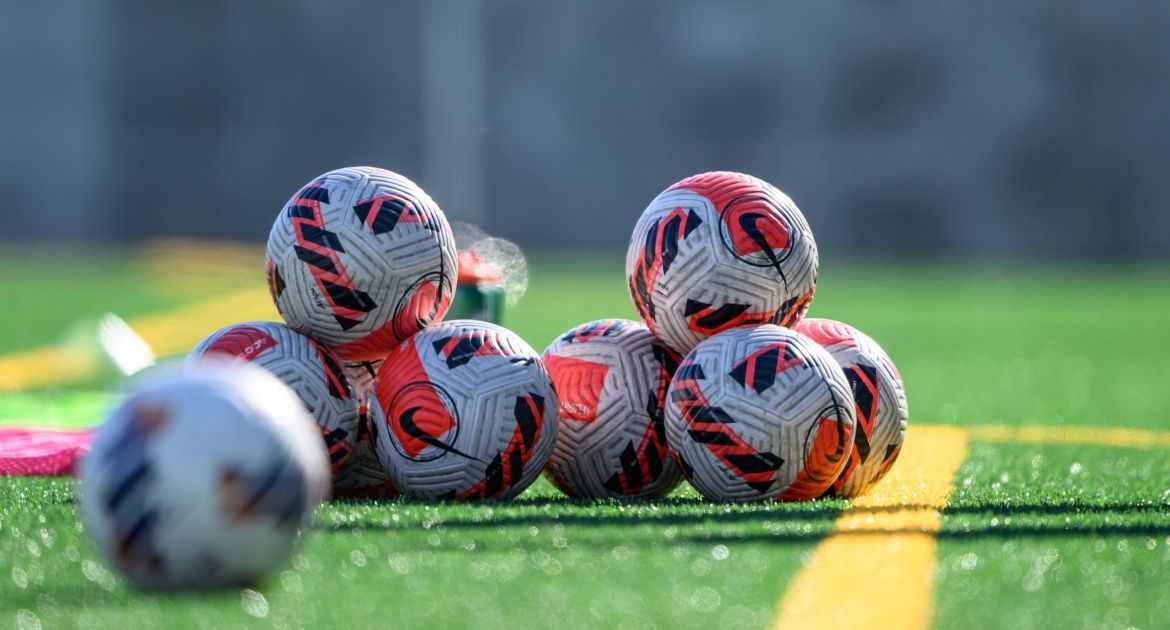 Soccer Inks Nine 2024 Incoming Freshmen to NLIs