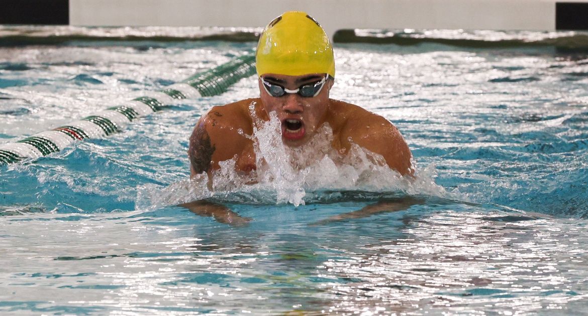 Oostman Sets 200 IM Record as Valpo Swimming Opens A3 Performance Invitational
