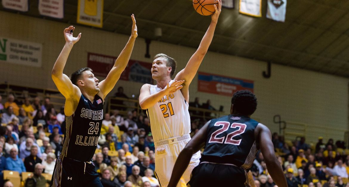 Men's Basketball Heads to Missouri State For Wednesday Night Matchup