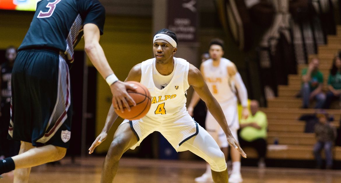 Crusader Men Welcome Loyola to ARC Sunday For Gold-Out