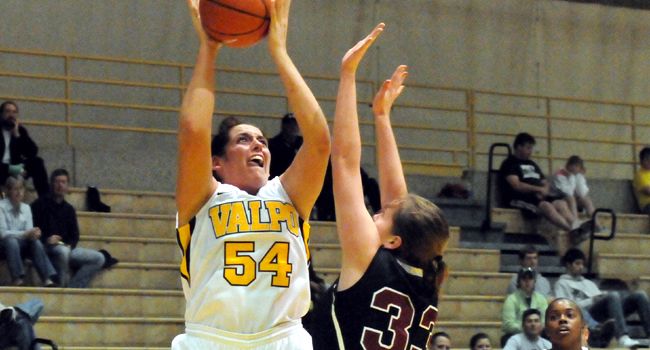 Longtime Rivals Valpo and Western Illinois Meet for First Time since 2007 on Tuesday