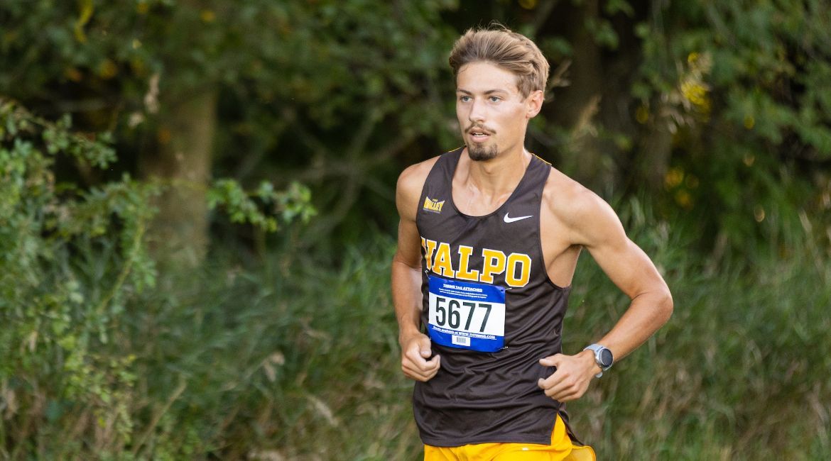 Walda Moves to Third in Program Record Book with Performance at Redbird Invite
