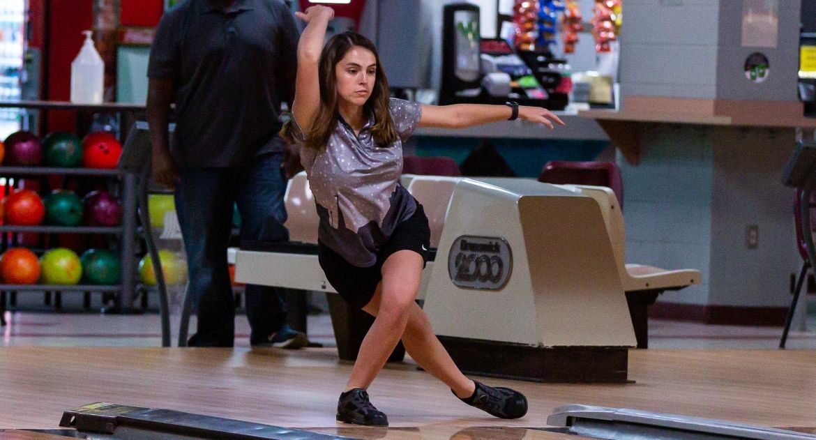 Bowling Strings Together Strong Performances to Close Tournament Sunday
